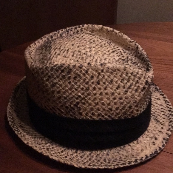 Fedora Size M/L Men or Women’s - Picture 2 of 2